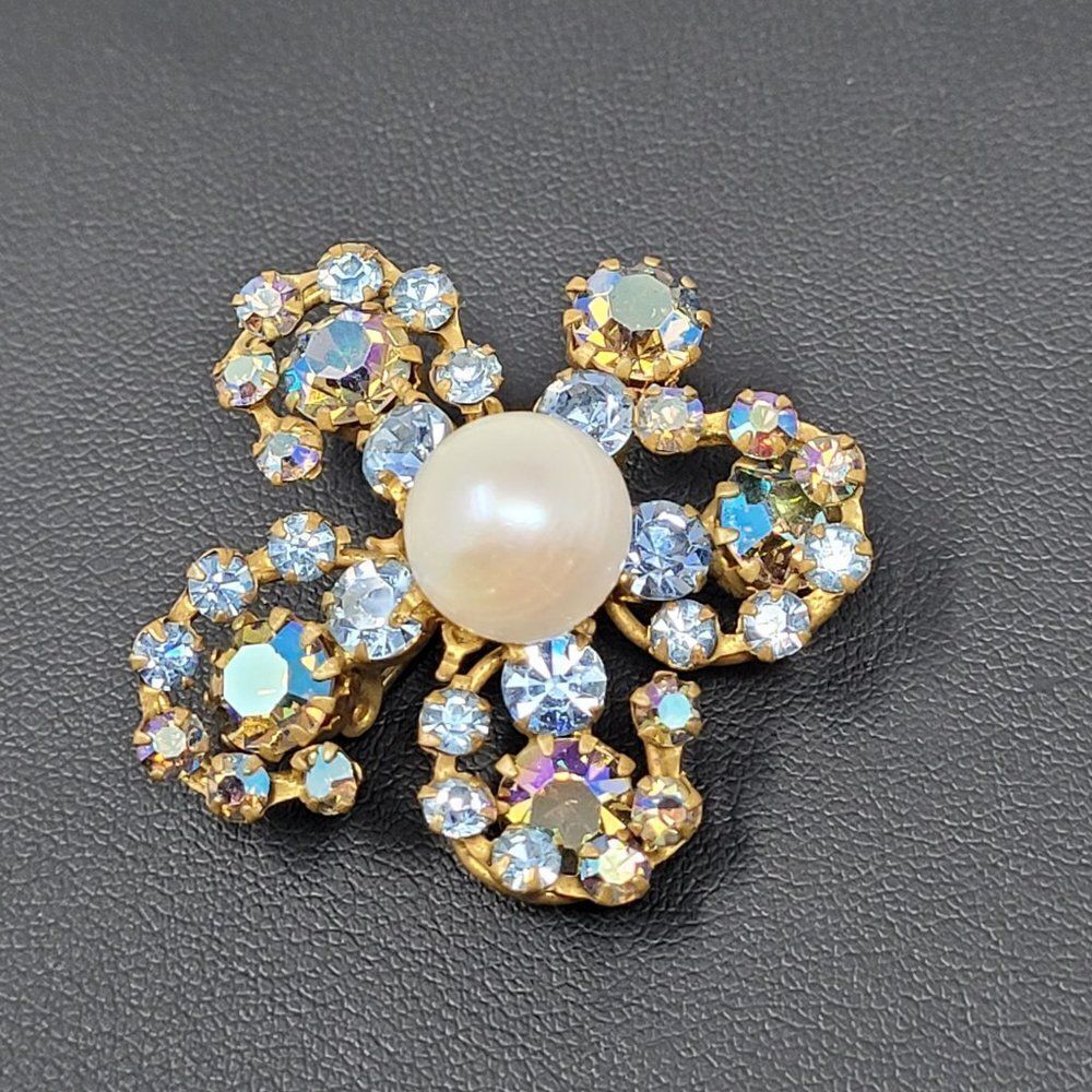 Vintage Signed‎ Austrian Crystal Butterfly Pin Brooch AB Blue Faux Pearl Center